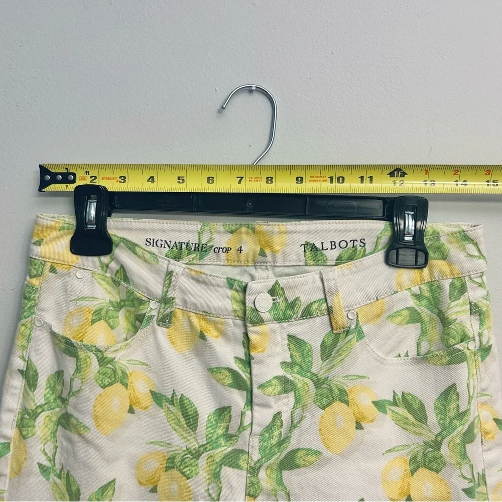 Talbots Signature Crop Size 4 Lemon Print